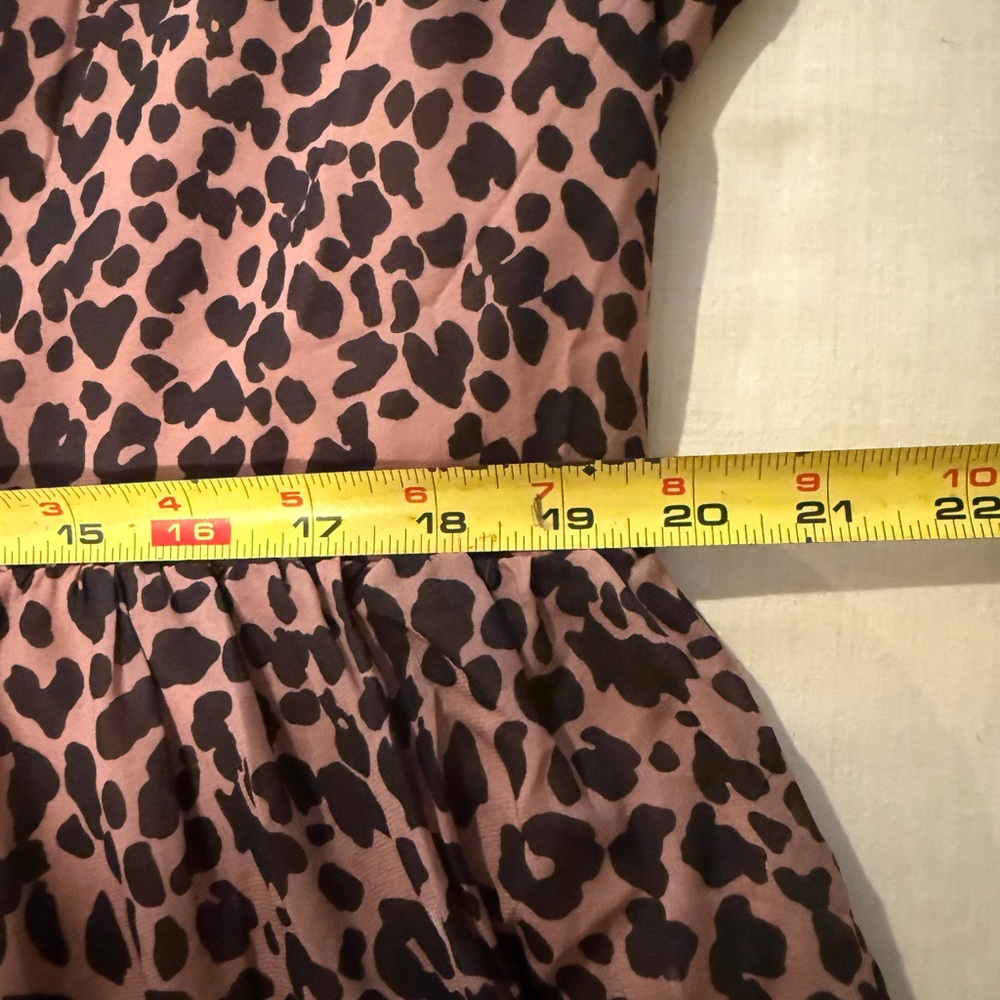 Lulus, Leopard Print V-Neck relaxed fit Dress, Size L - Picture 11 of 14